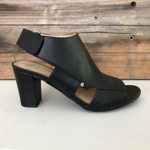 Naturalizer sandal/bootie